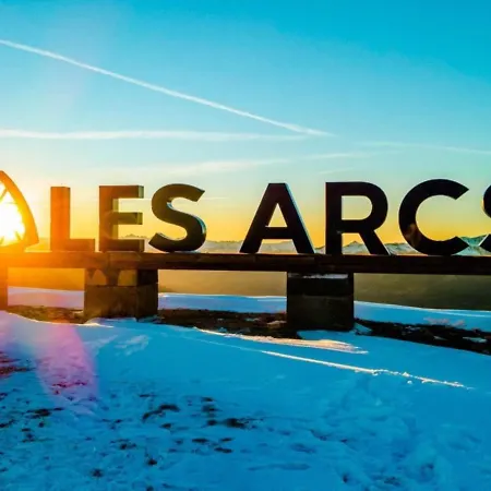 شقة ### Titre Propose : 5 Pers, Skis Aux Pieds, Proche Commerces Et Pistes, Charvet Arc 1800 - Fr-1-411-470
